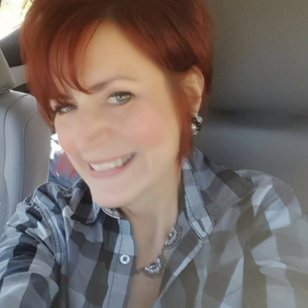 Meet your Posher, Lori